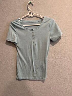 SHEIN Light Blue Short-Sleeve Henley Ribbed Top